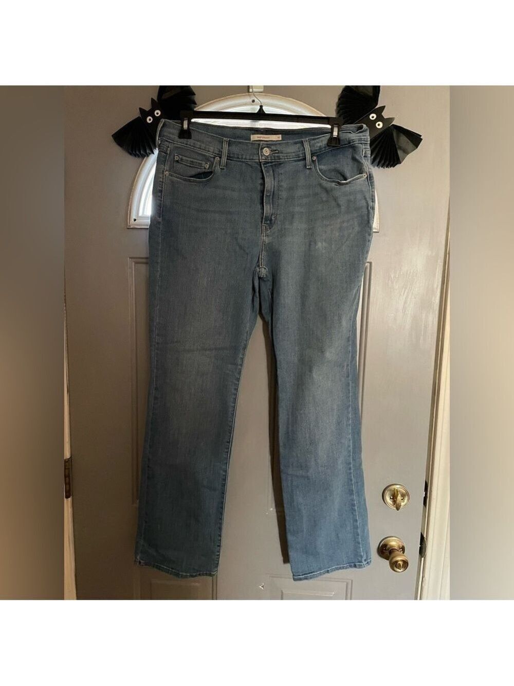 Levis 505 straight leg jeans size‎ 16